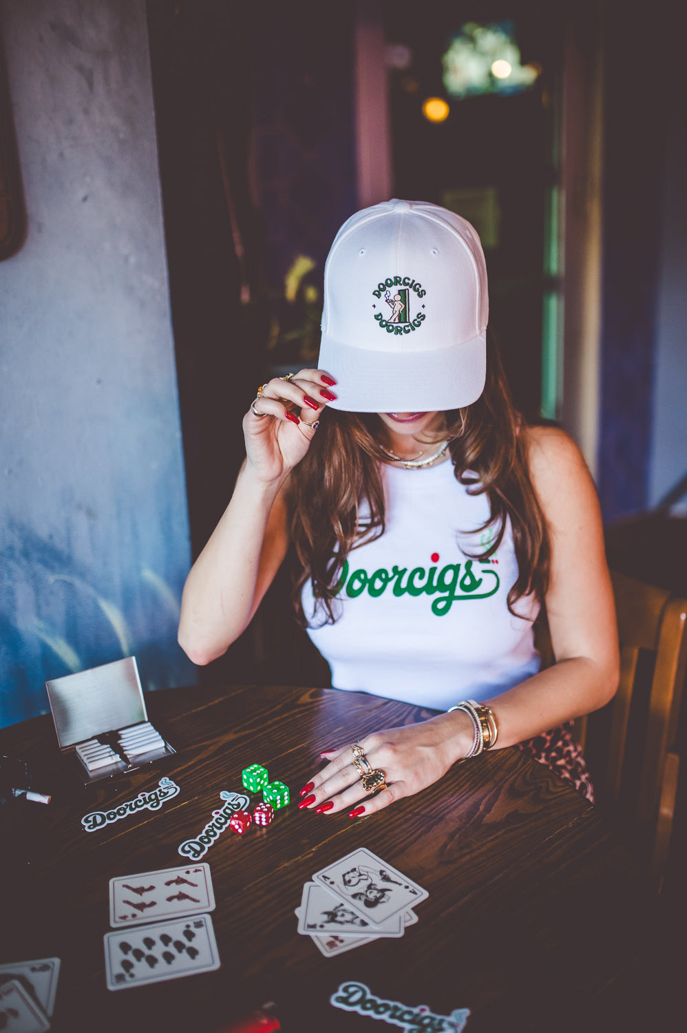 retro-inspired women’s streetwear look